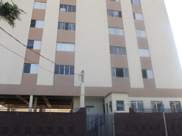 Alugar Apartamento / Padrão em Sorocaba R$ 800,00 - Foto 1
