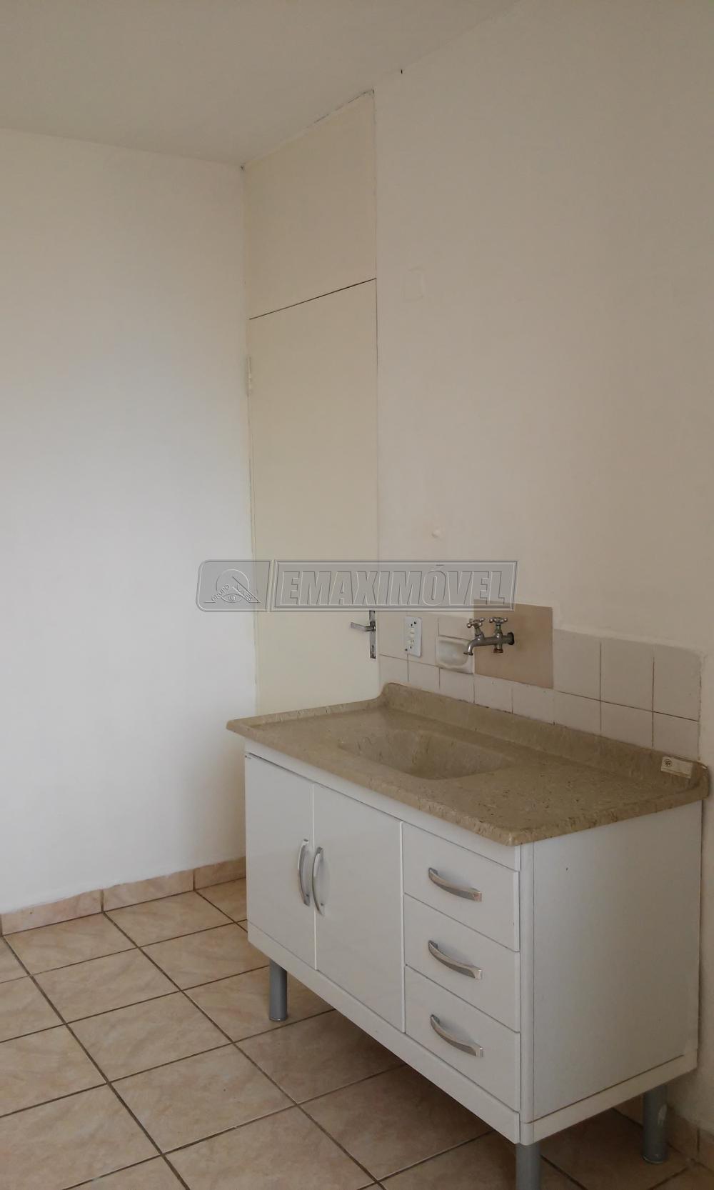 Alugar Apartamento / Padrão em Sorocaba R$ 700,00 - Foto 6