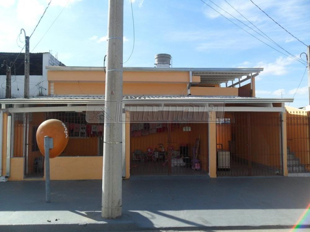 Alugar Casa / em Bairros em Sorocaba R$ 460,00 - Foto 1