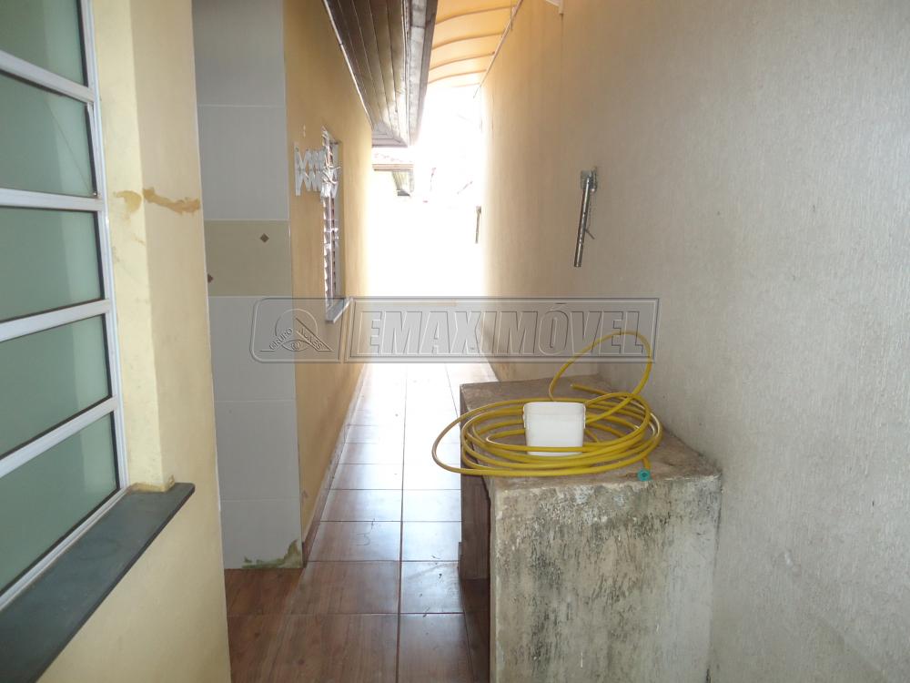 Alugar Casa / em Condomínios em Sorocaba R$ 900,00 - Foto 14