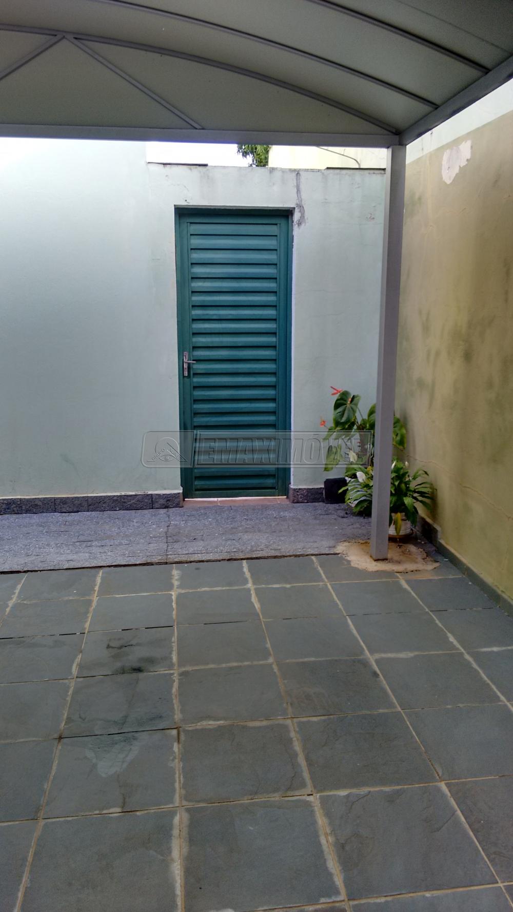 Comprar Apartamento / Padrão em Sorocaba R$ 300.000,00 - Foto 17
