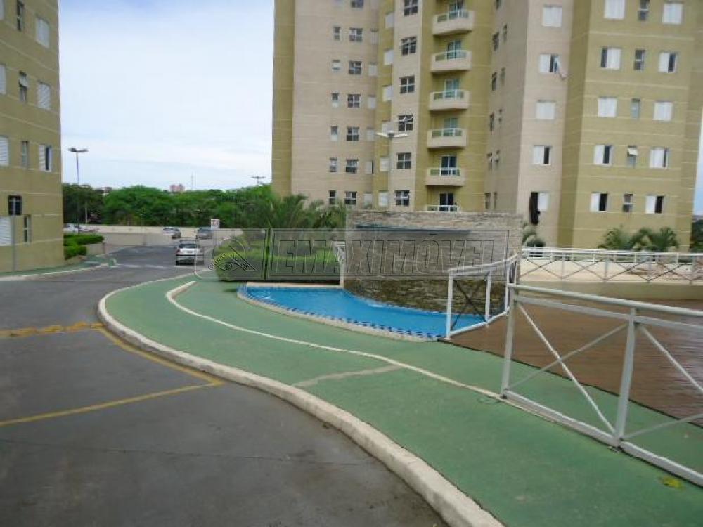 Comprar Apartamento / Padrão em Sorocaba R$ 400.000,00 - Foto 2