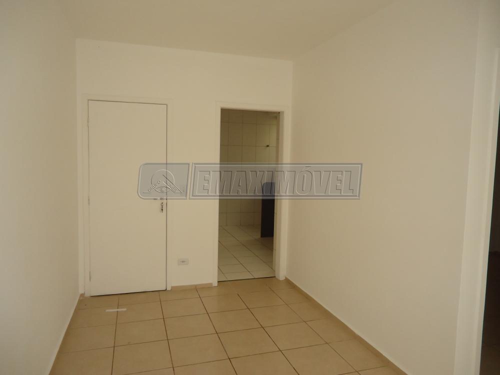 Alugar Apartamento / Padrão em Sorocaba R$ 500,00 - Foto 2