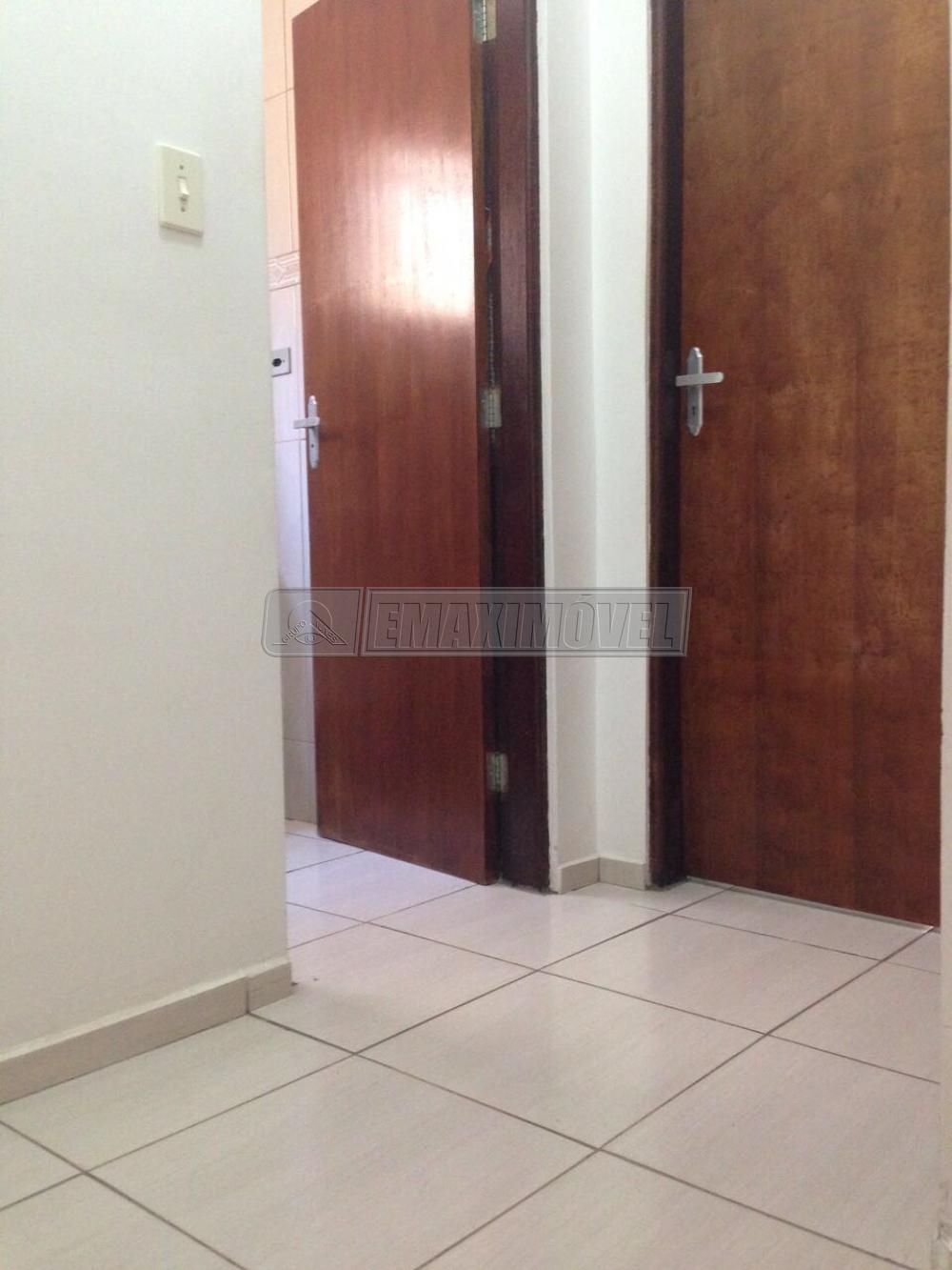 Alugar Casa / em Bairros em Sorocaba R$ 1.100,00 - Foto 9