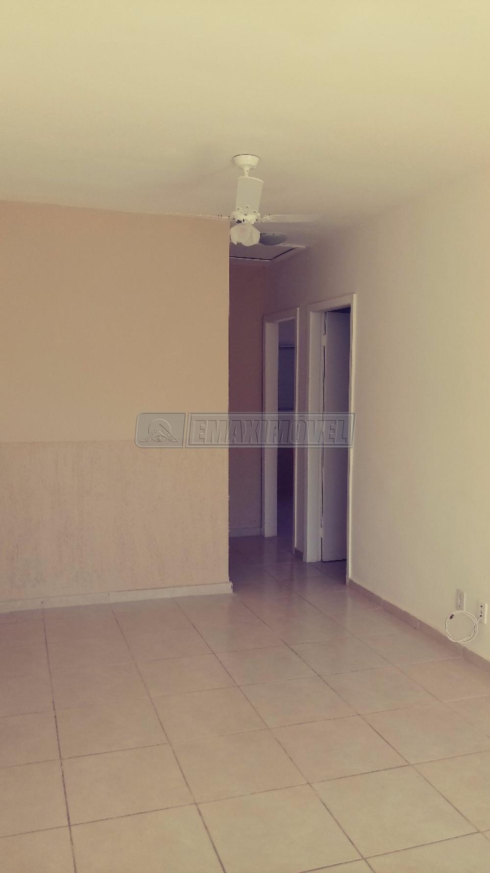 Alugar Casa / em Condomínios em Sorocaba R$ 850,00 - Foto 4