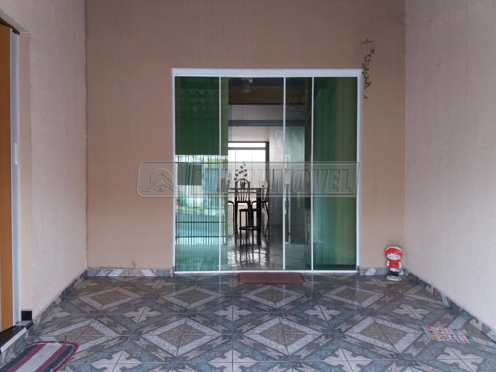 Alugar Casa / em Bairros em Sorocaba R$ 800,00 - Foto 2