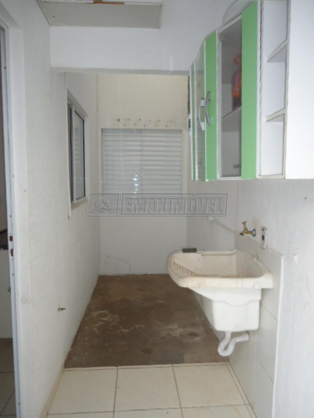 Alugar Casa / em Condomínios em Sorocaba R$ 1.090,00 - Foto 17