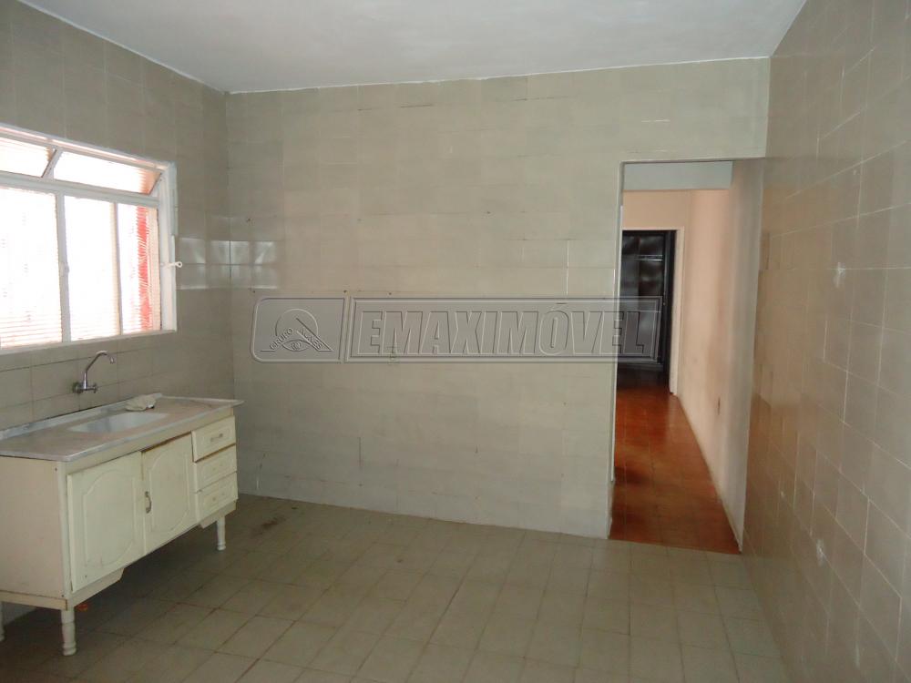 Alugar Casa / em Bairros em Sorocaba R$ 600,00 - Foto 13