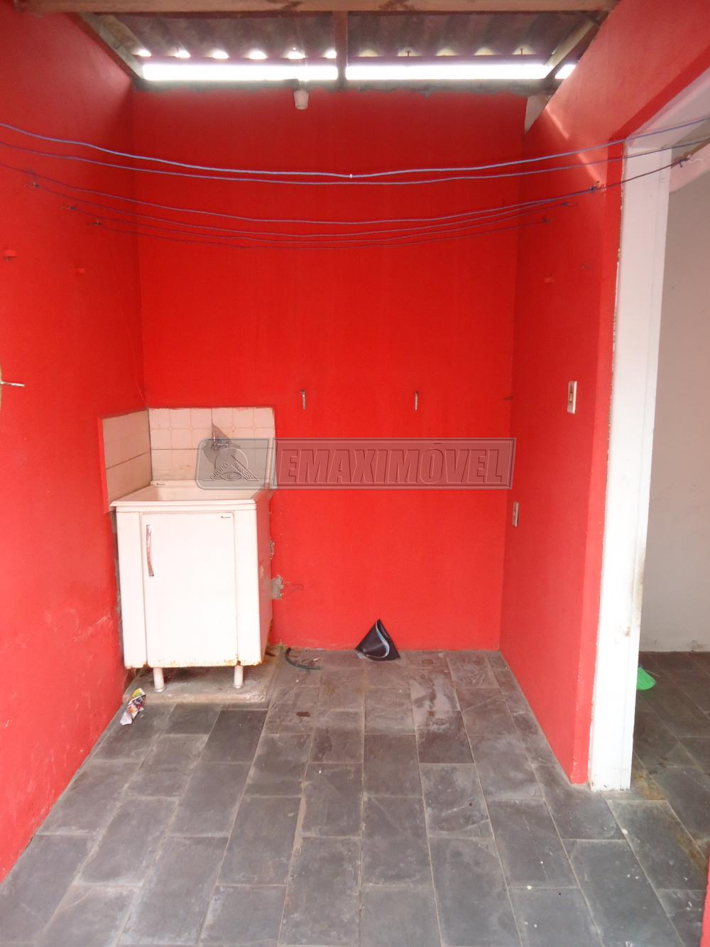 Alugar Casa / em Bairros em Sorocaba R$ 600,00 - Foto 18