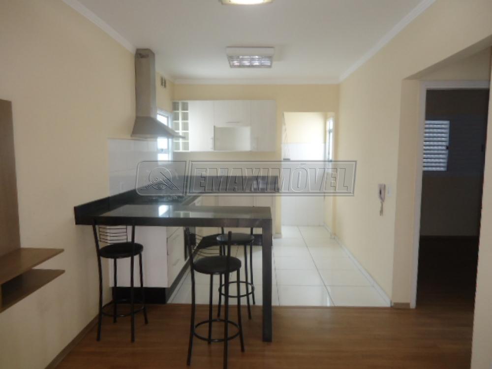 Alugar Apartamento / Padrão em Sorocaba R$ 880,00 - Foto 2
