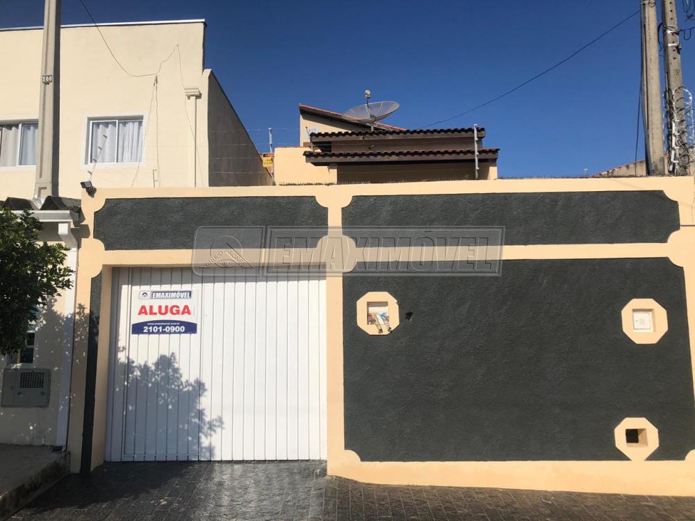 Alugar Casa / em Bairros em Sorocaba R$ 1.600,00 - Foto 1