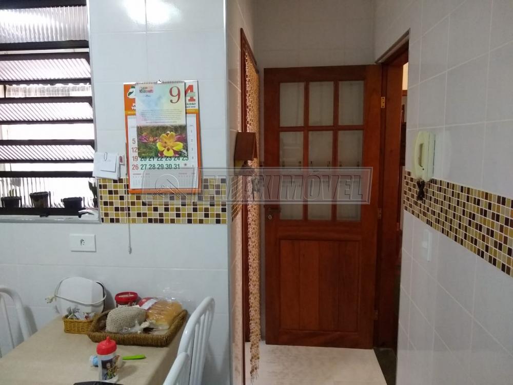 Comprar Apartamento / Padrão em Sorocaba R$ 300.000,00 - Foto 14