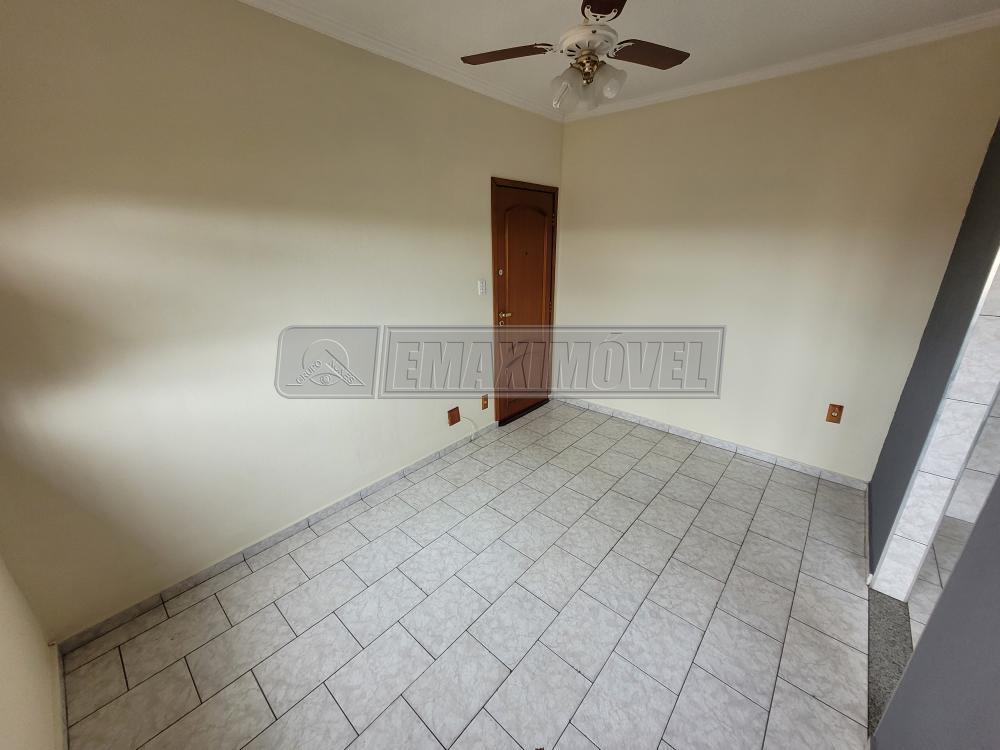 Alugar Apartamento / Padrão em Sorocaba R$ 850,00 - Foto 3
