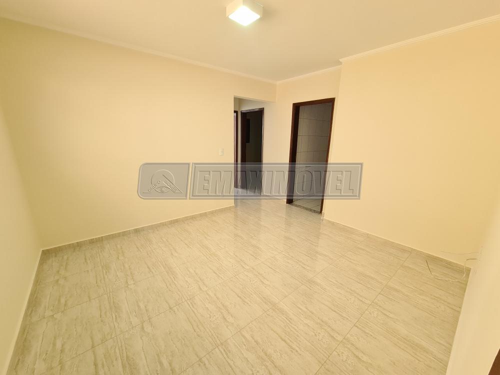 Alugar Apartamento / Padrão em Sorocaba R$ 1.100,00 - Foto 2