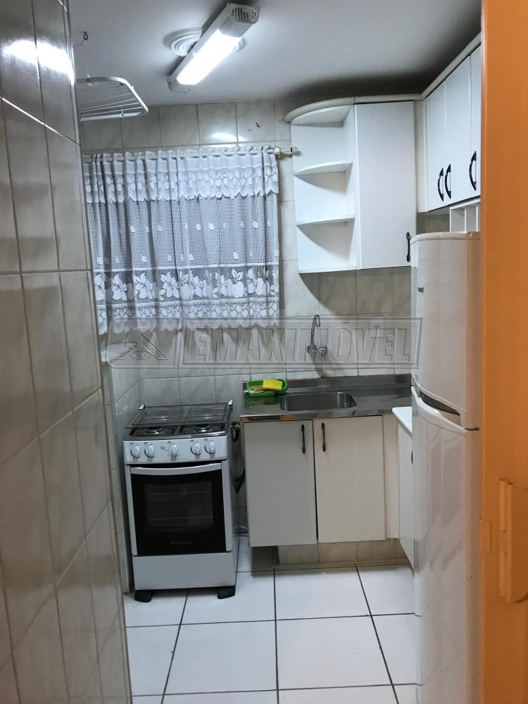 Alugar Apartamento / Padrão em Sorocaba R$ 710,00 - Foto 2