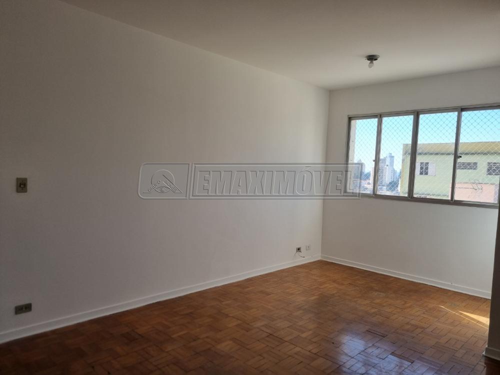 Alugar Apartamento / Padrão em Sorocaba R$ 2.100,00 - Foto 4