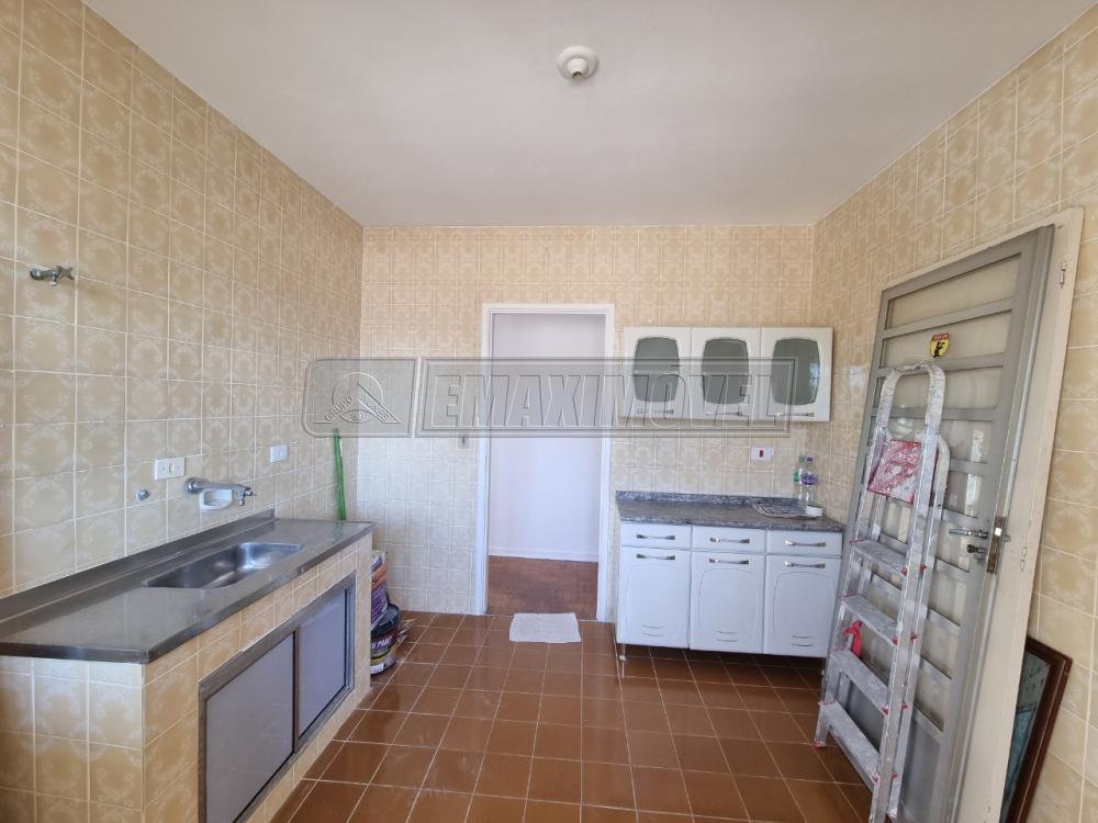 Alugar Apartamento / Padrão em Sorocaba R$ 2.100,00 - Foto 5