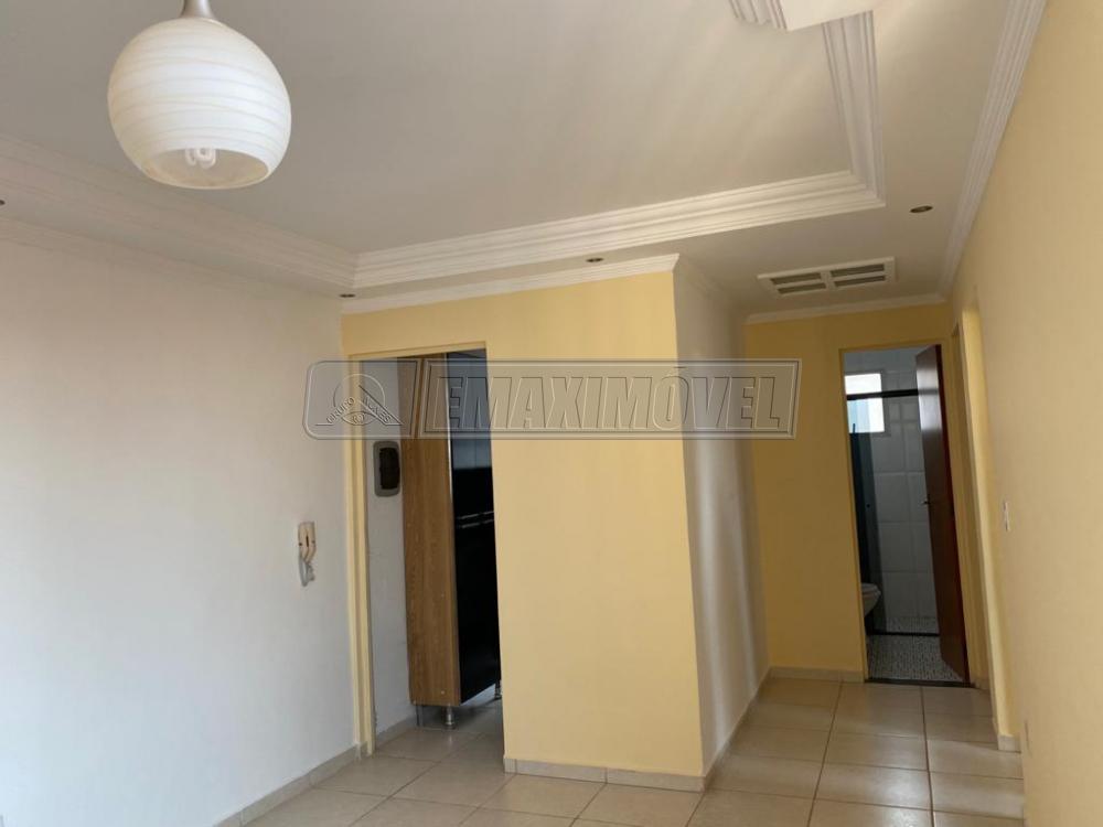 Alugar Apartamento / Padrão em Sorocaba R$ 900,00 - Foto 2