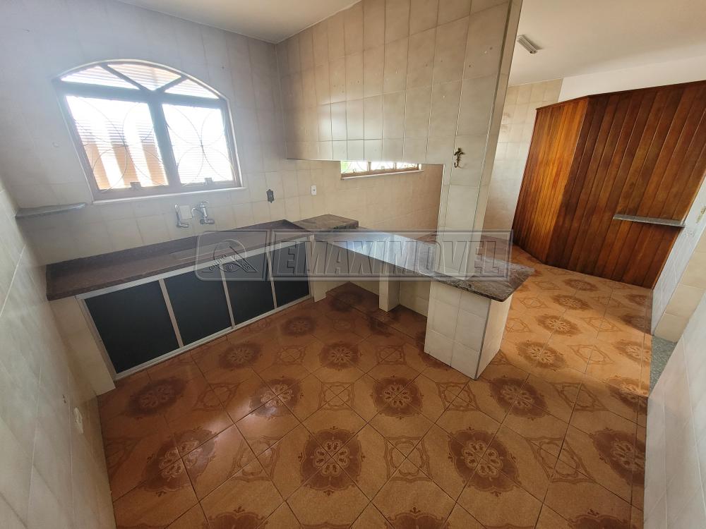 Alugar Casa / em Bairros em Sorocaba R$ 2.200,00 - Foto 17