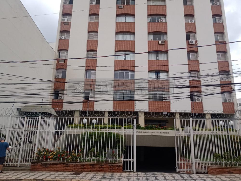 Alugar Apartamento / Padrão em Sorocaba R$ 2.400,00 - Foto 1