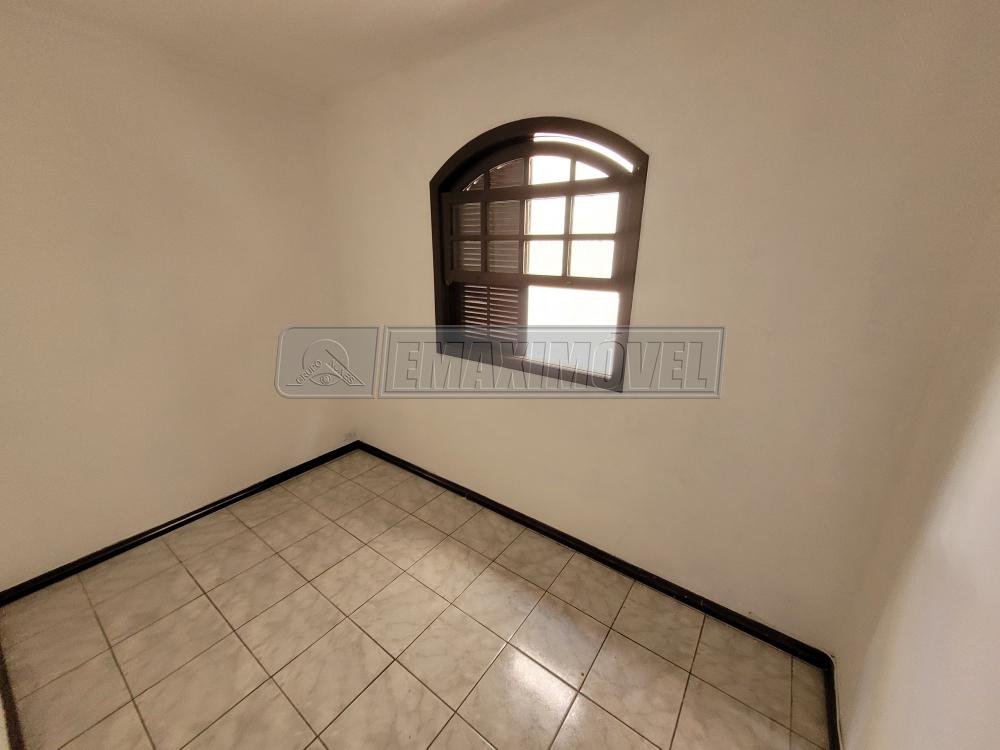 Alugar Casa / em Bairros em Sorocaba R$ 1.100,00 - Foto 6