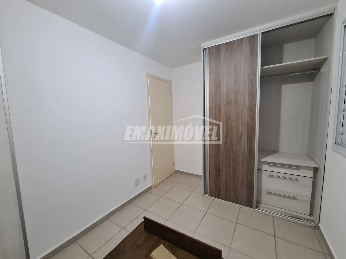 Alugar Apartamento / Padrão em Sorocaba R$ 1.100,00 - Foto 11