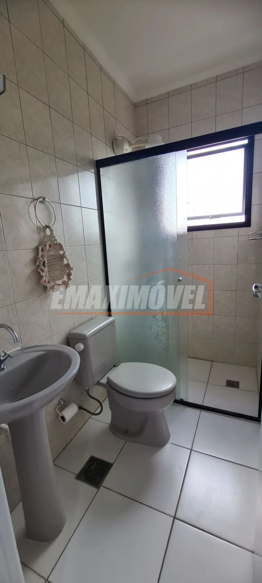 Alugar Apartamento / Padrão em Sorocaba R$ 1.100,00 - Foto 7
