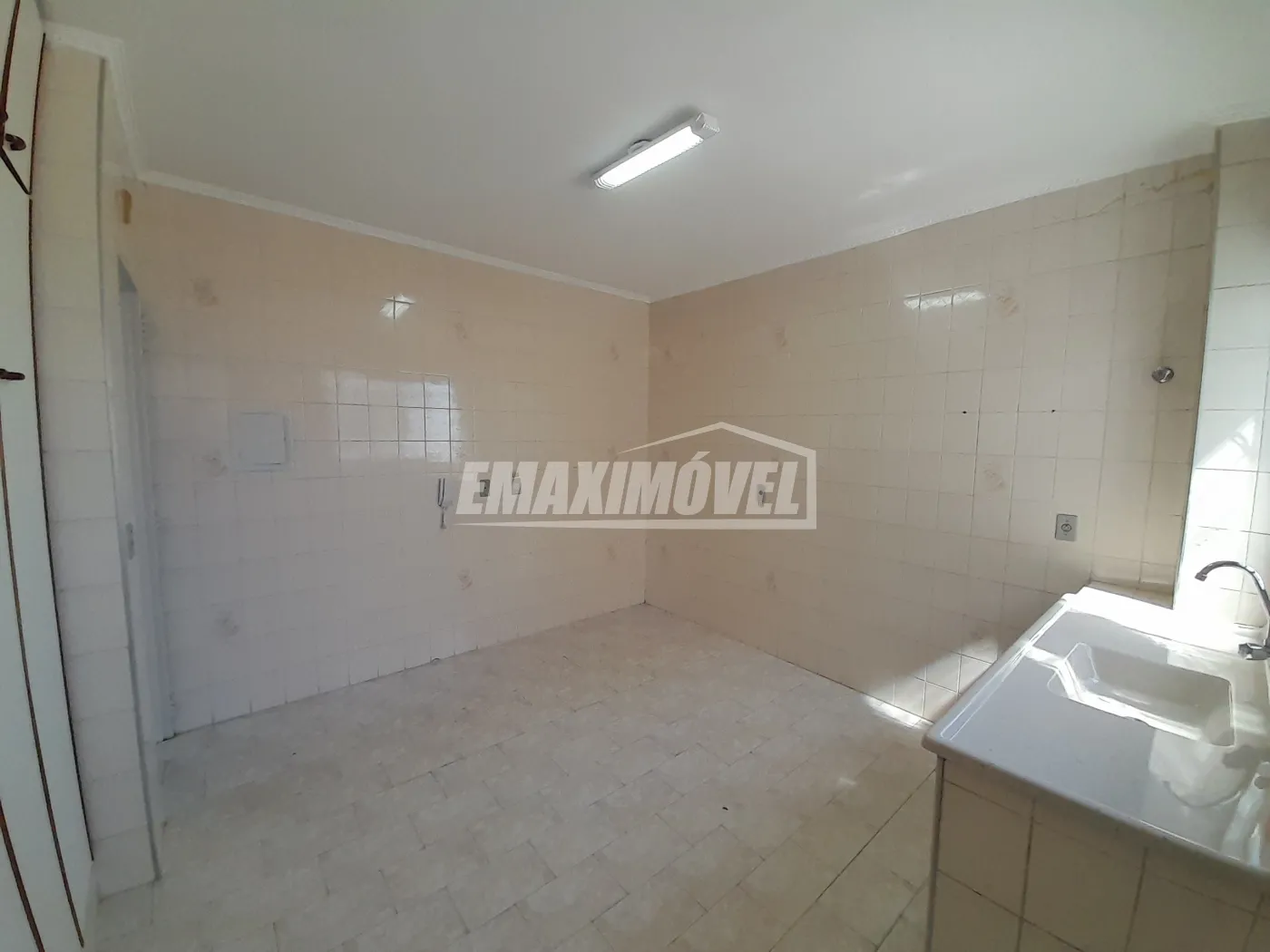 Alugar Apartamento / Padrão em Sorocaba R$ 1.000,00 - Foto 5