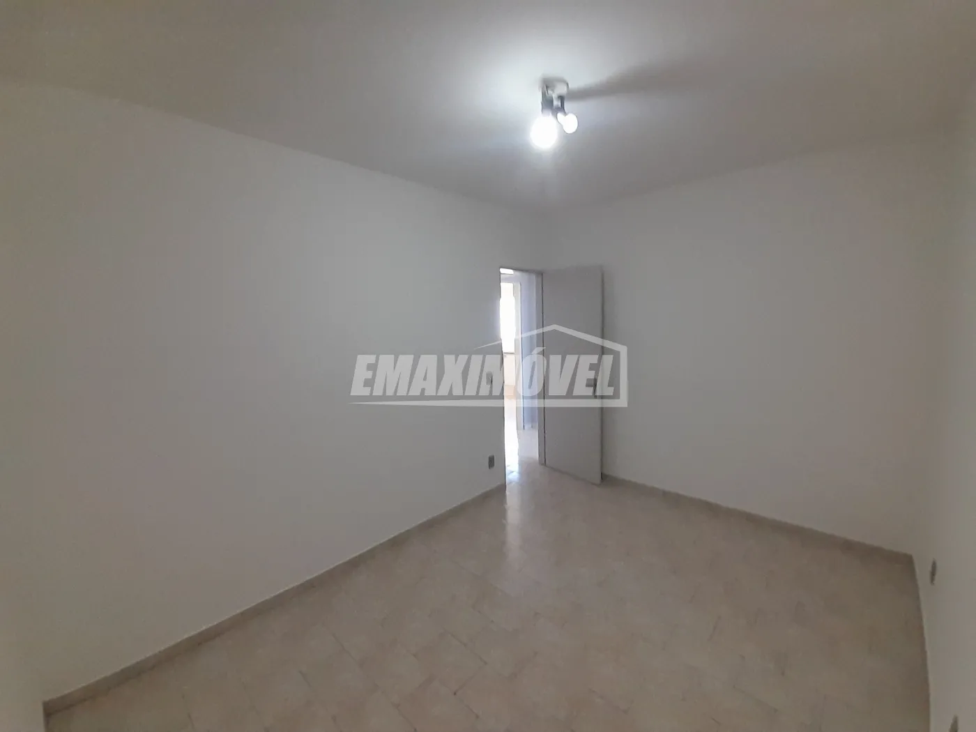 Alugar Apartamento / Padrão em Sorocaba R$ 1.000,00 - Foto 14