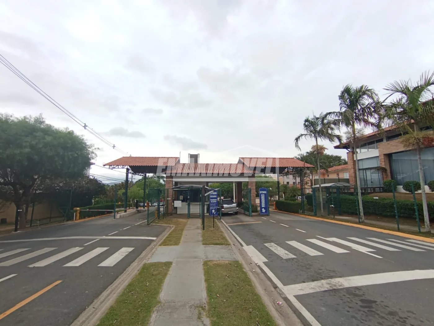Alugar Apartamento / Padrão em Votorantim R$ 1.580,00 - Foto 1