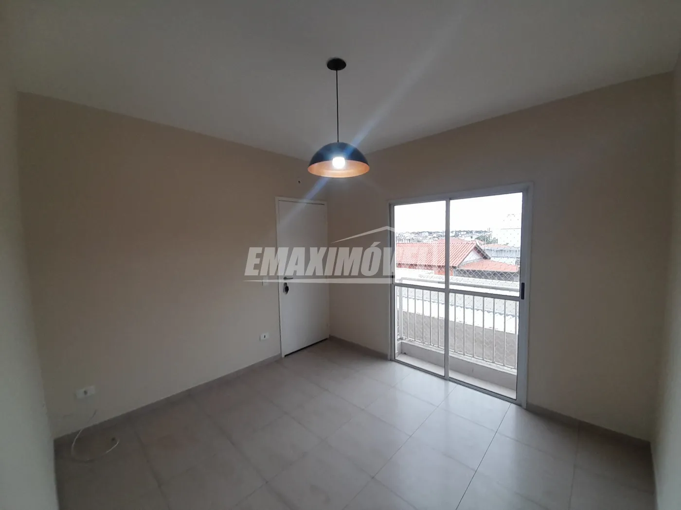 Alugar Apartamento / Padrão em Sorocaba R$ 900,00 - Foto 3
