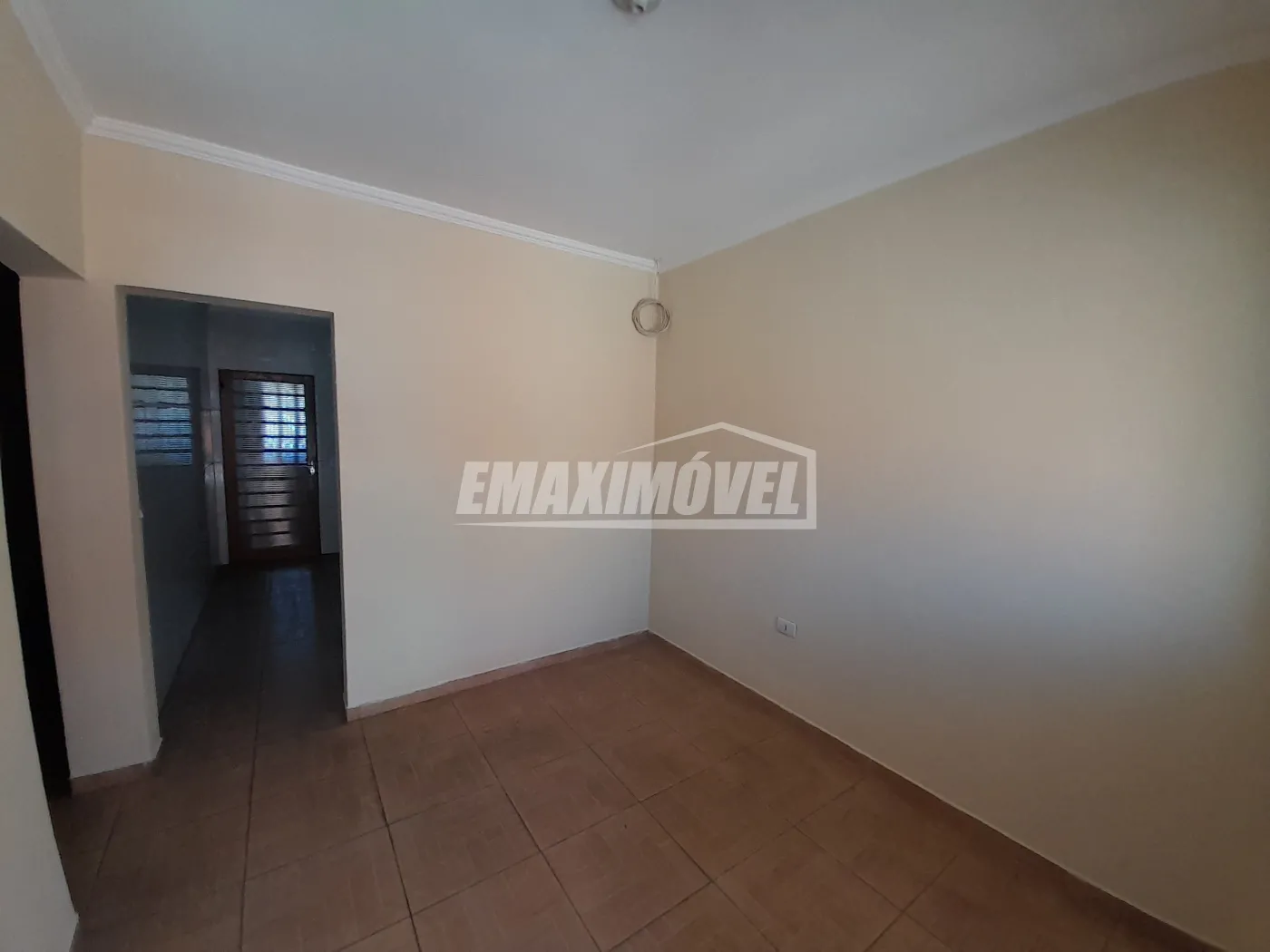 Alugar Casa / em Bairros em Sorocaba R$ 1.800,00 - Foto 4