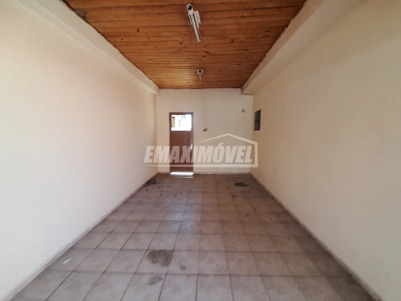 Alugar Casa / em Bairros em Sorocaba R$ 1.800,00 - Foto 3