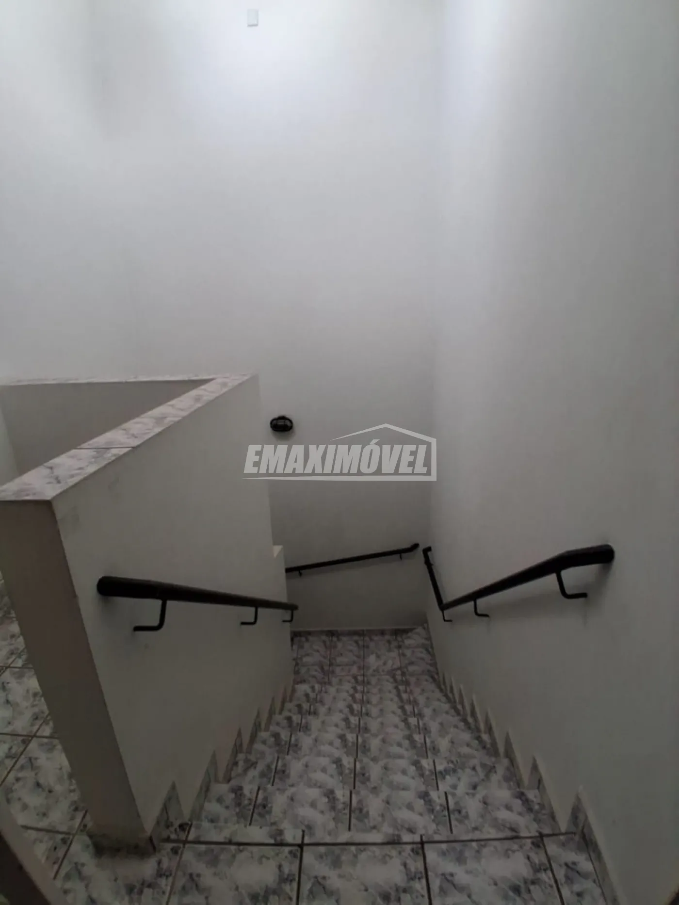 Alugar Sala Comercial / em Bairro em Sorocaba R$ 1.100,00 - Foto 11