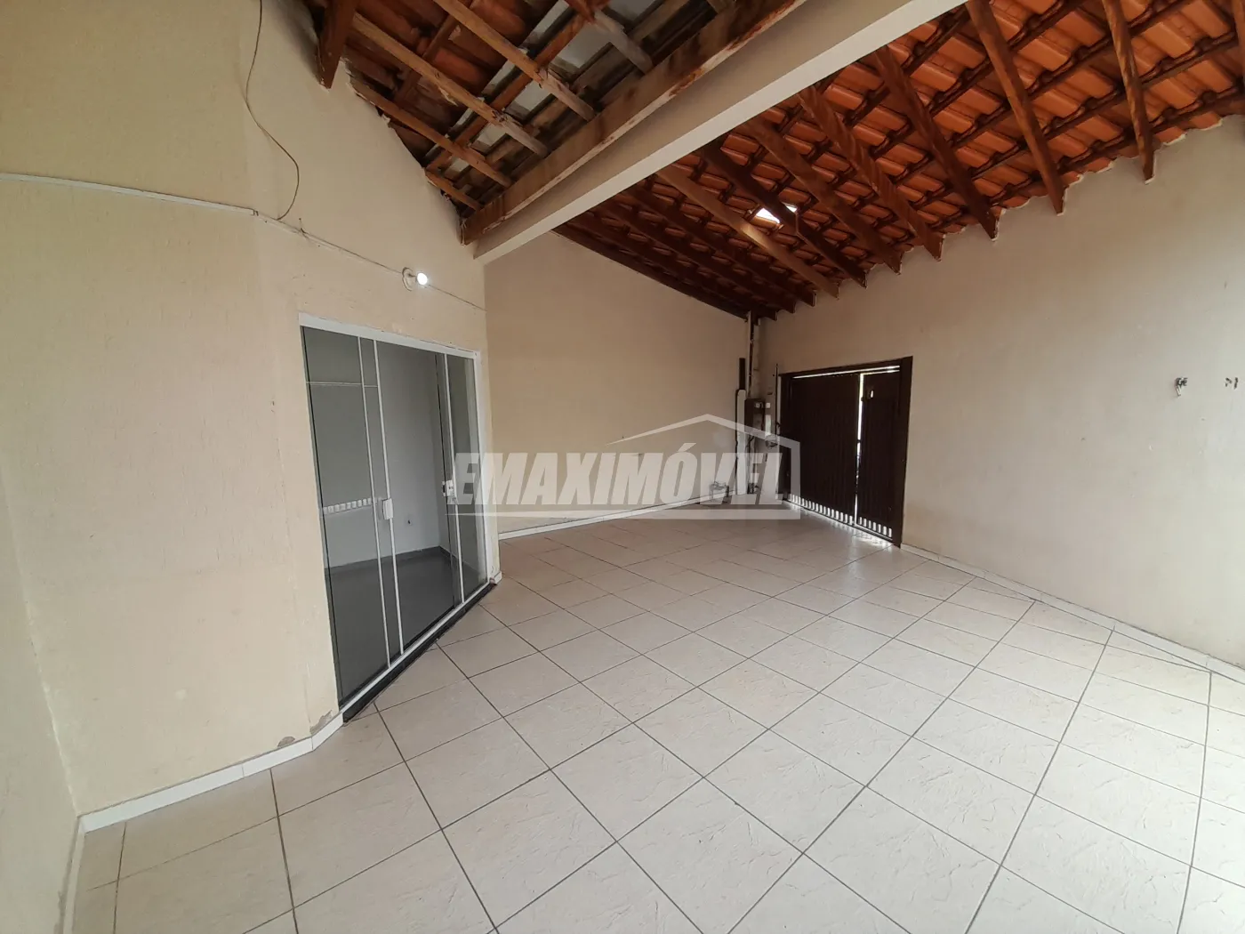 Alugar Casa / em Bairros em Sorocaba R$ 1.650,00 - Foto 3