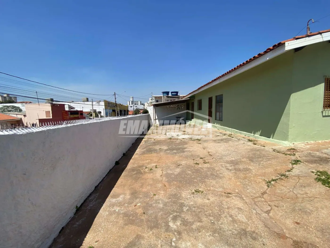 Alugar Casa / em Bairros em Sorocaba R$ 1.900,00 - Foto 2