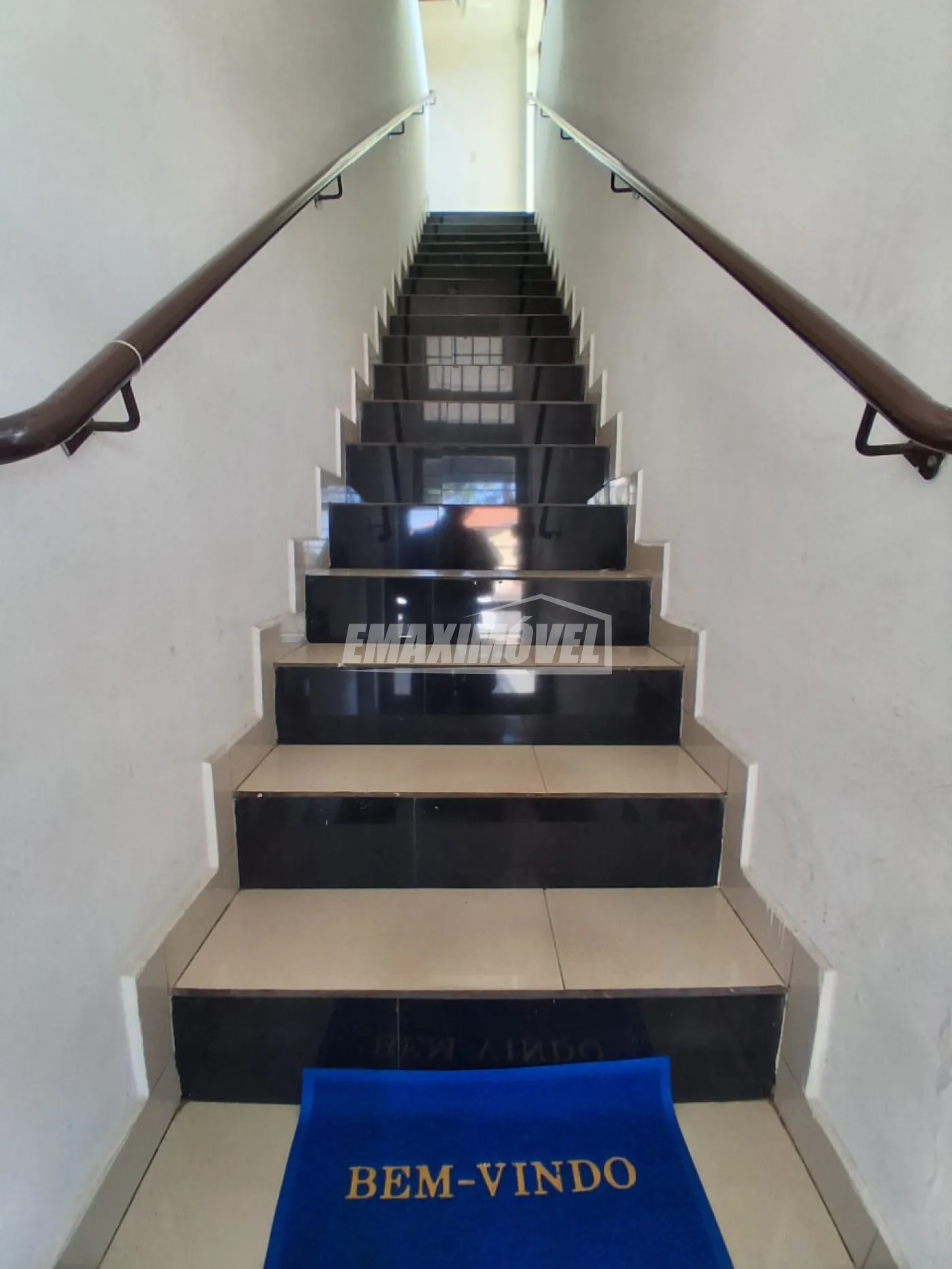 Alugar Sala Comercial / em Bairro em Sorocaba R$ 700,00 - Foto 13