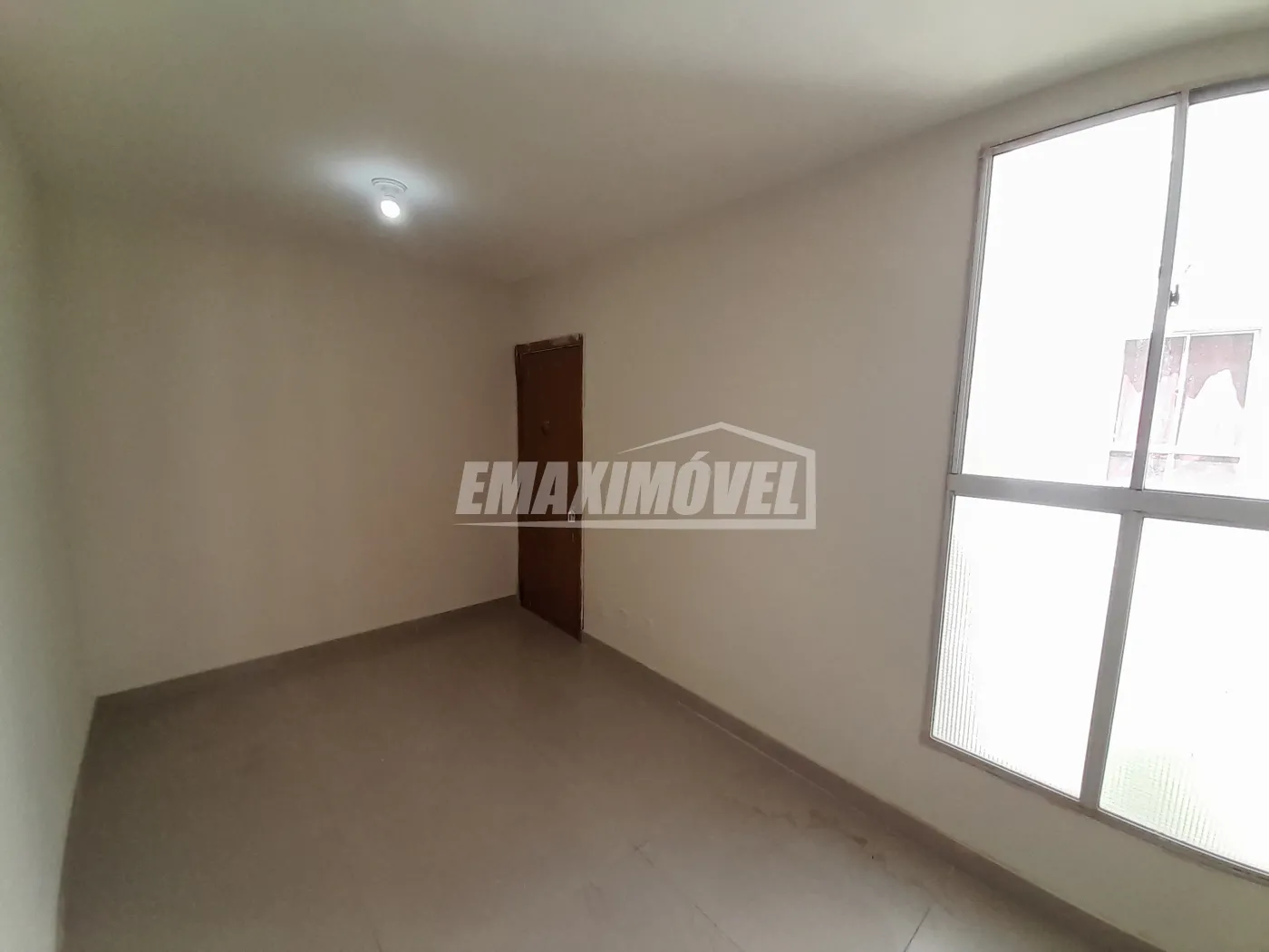 Alugar Apartamento / Padrão em Sorocaba R$ 1.500,00 - Foto 3