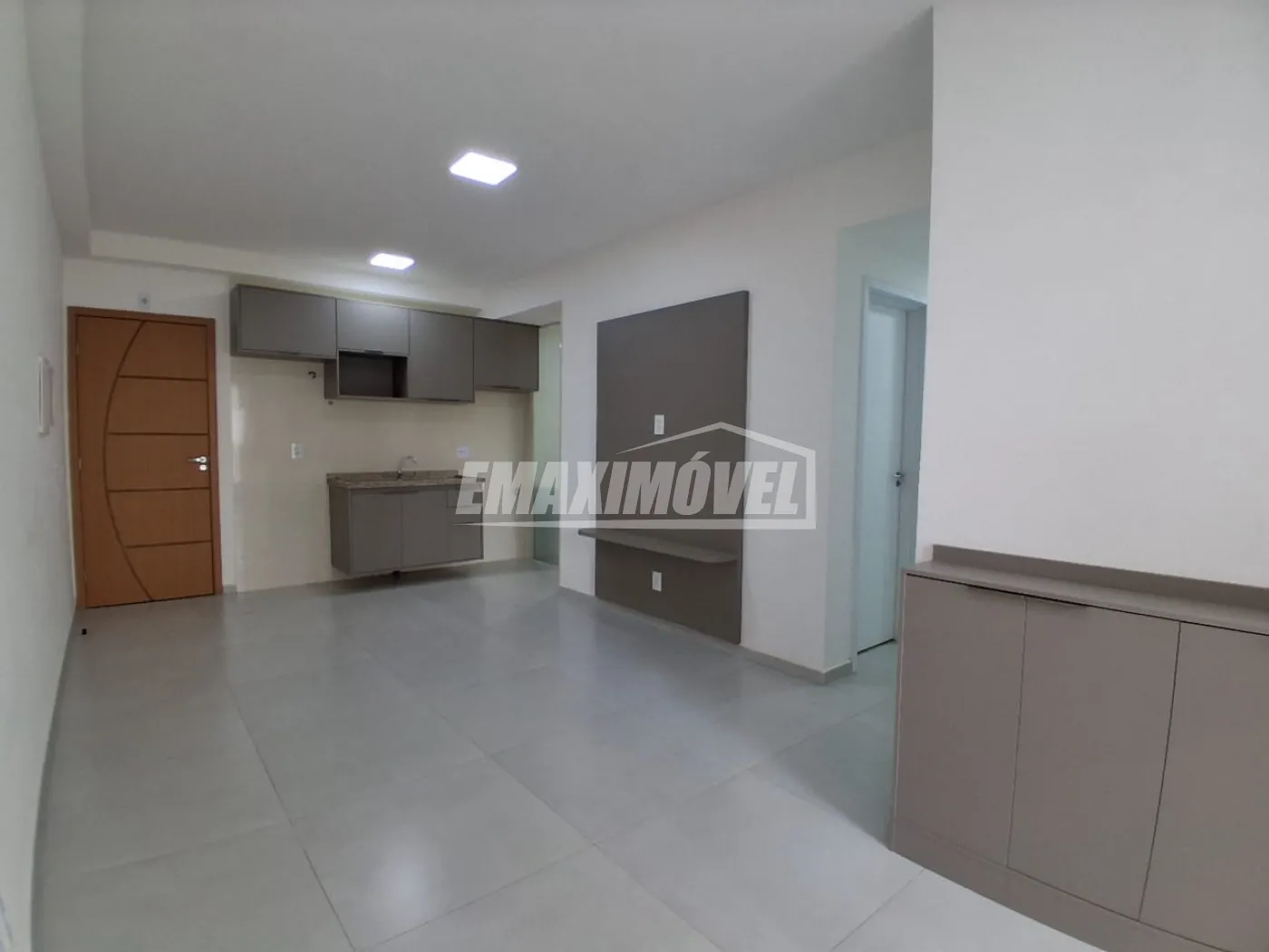 Alugar Apartamento / Padrão em Sorocaba R$ 2.400,00 - Foto 3