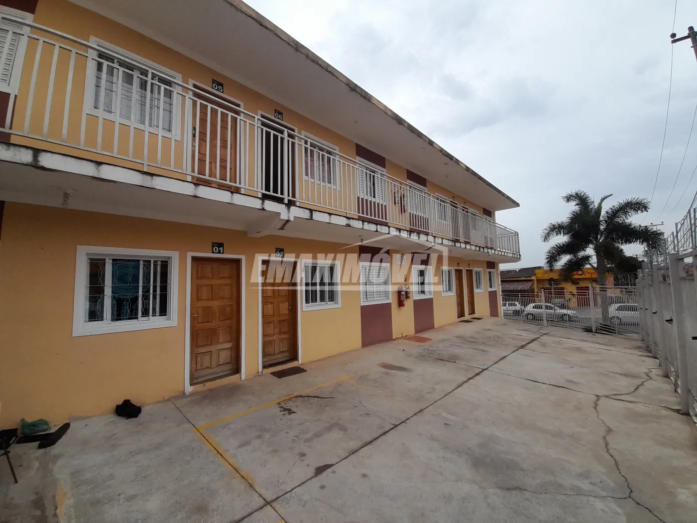 Alugar Apartamento / Kitnet em condomínio em Sorocaba R$ 1.200,00 - Foto 2