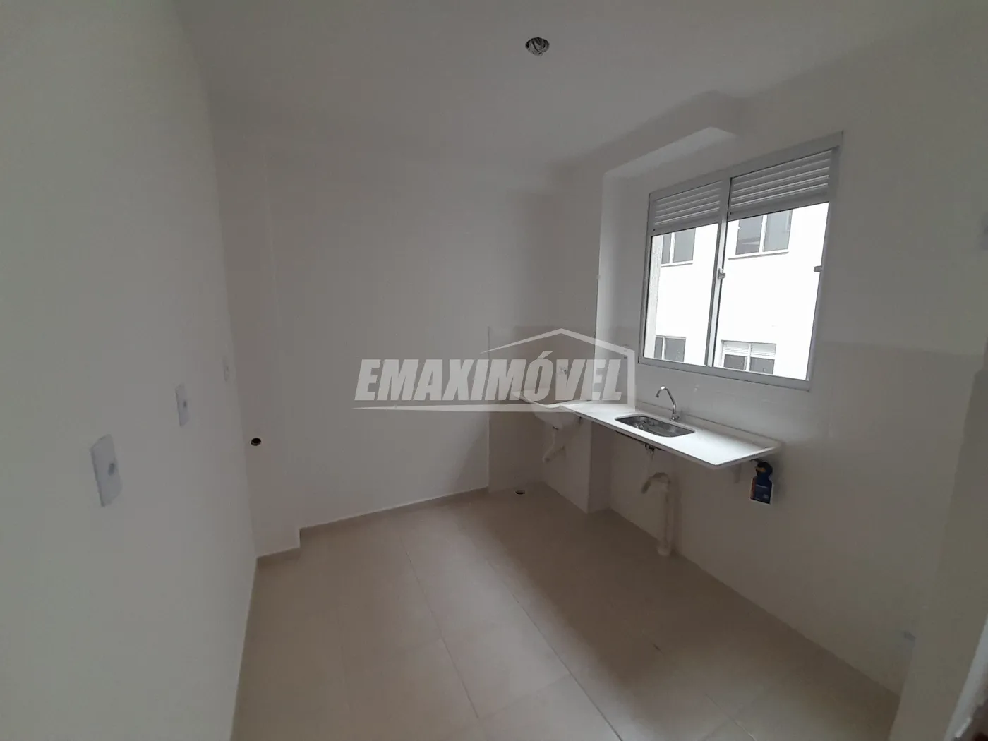 Alugar Apartamento / Padrão em Sorocaba R$ 1.500,00 - Foto 4