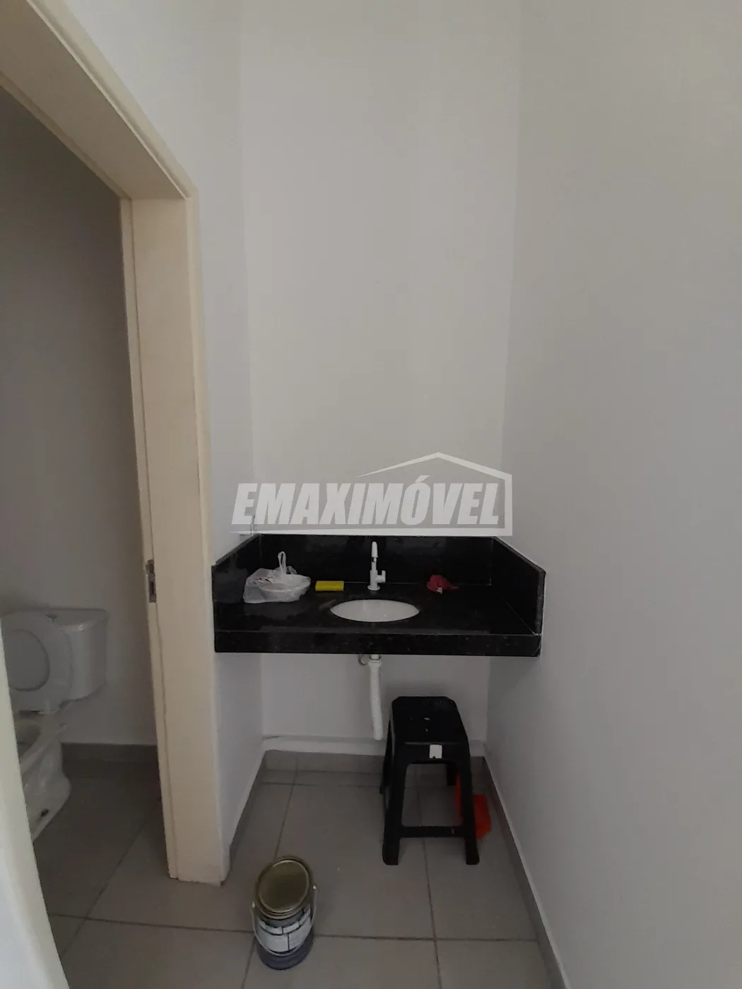 Alugar Sala Comercial / em Bairro em Sorocaba R$ 1.100,00 - Foto 8