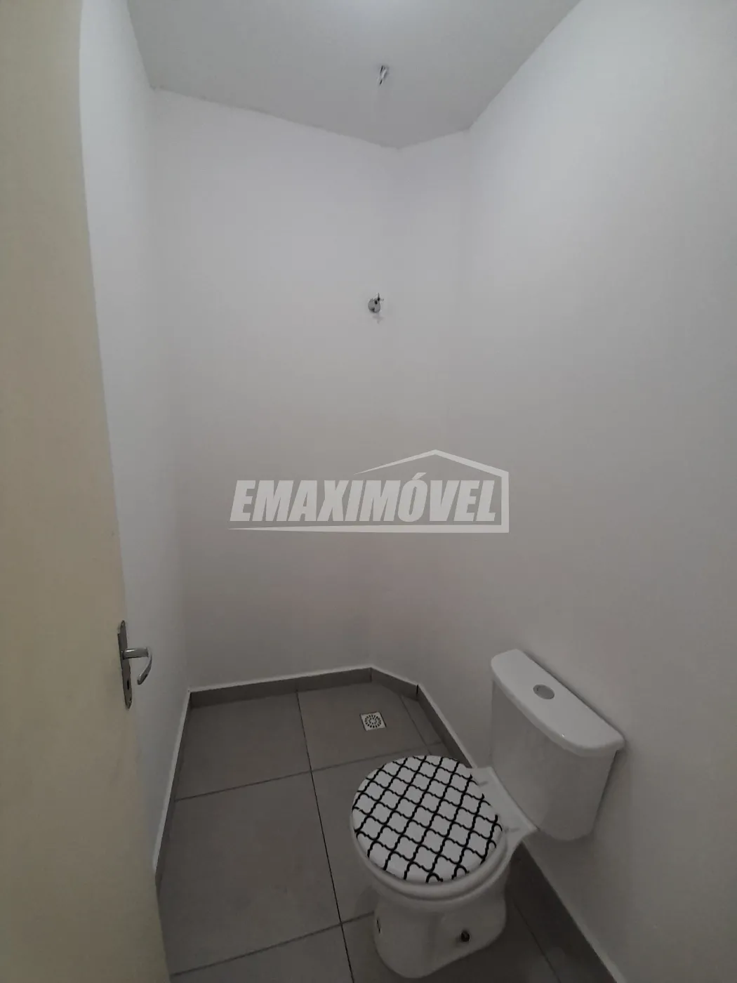 Alugar Sala Comercial / em Bairro em Sorocaba R$ 1.100,00 - Foto 9