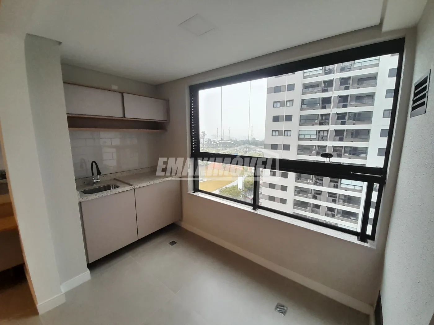 Alugar Apartamento / Padrão em Sorocaba R$ 3.300,00 - Foto 5