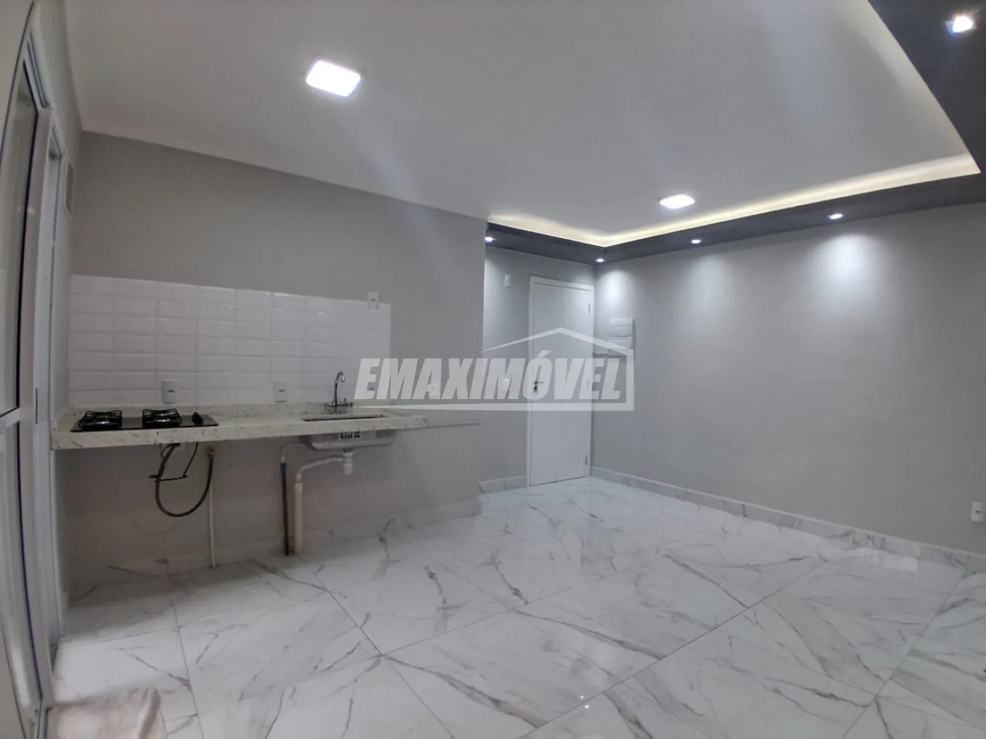 Alugar Apartamento / Padrão em Sorocaba R$ 1.800,00 - Foto 3