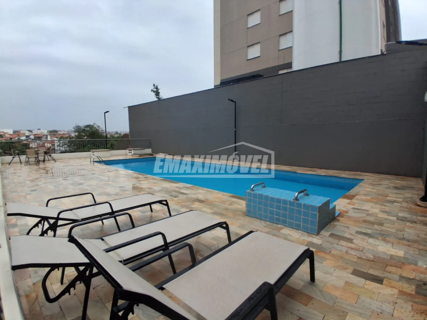 Alugar Apartamento / Padrão em Sorocaba R$ 1.800,00 - Foto 14