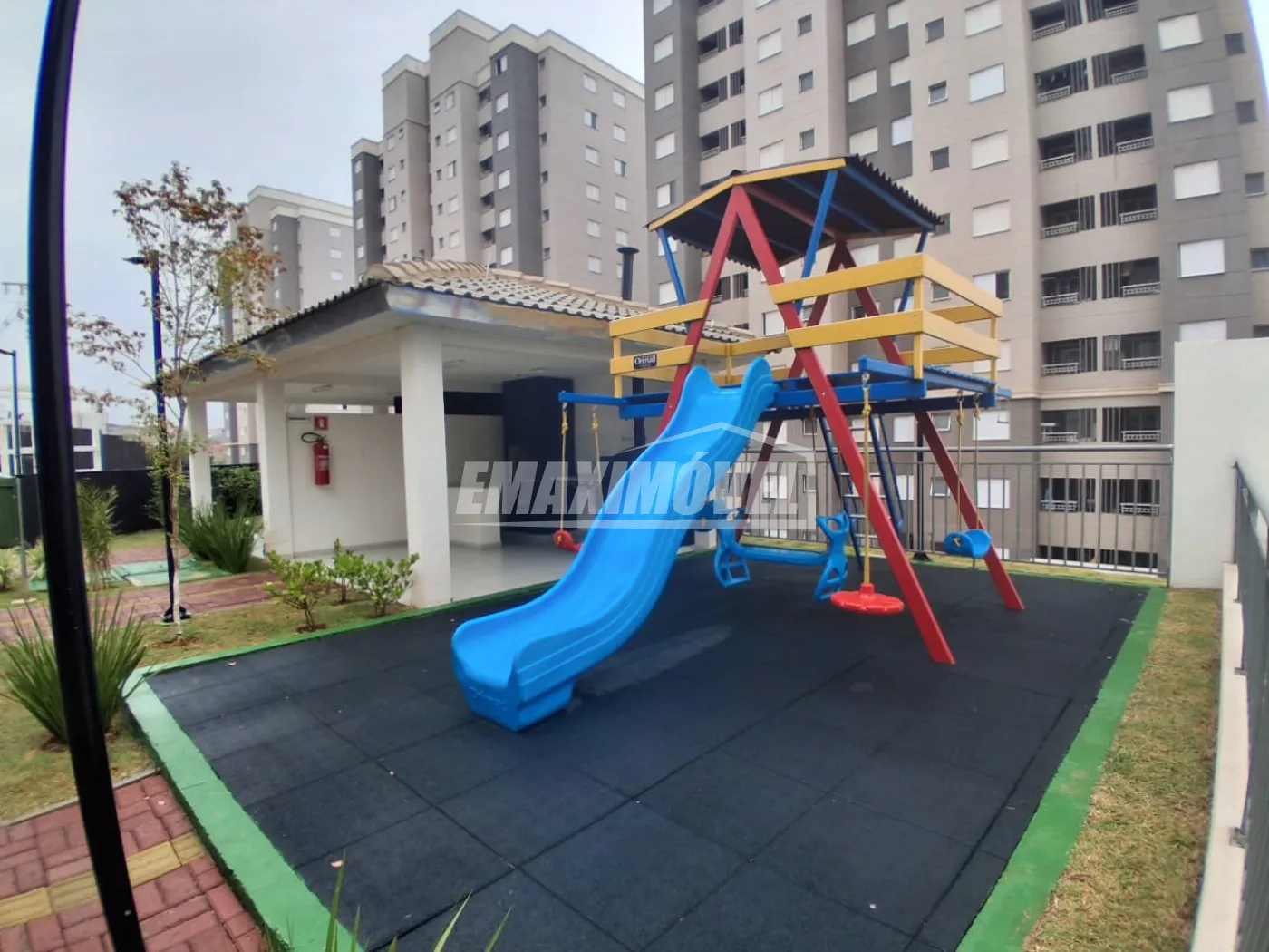 Alugar Apartamento / Padrão em Sorocaba R$ 1.800,00 - Foto 18