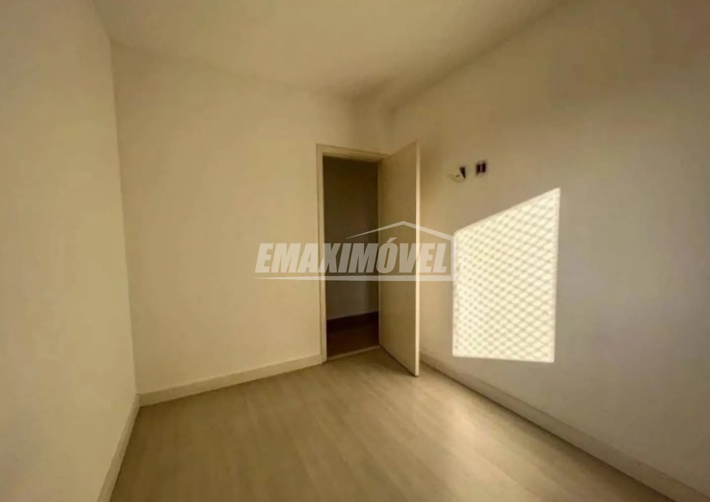 Comprar Apartamento / Padrão em Sorocaba R$ 450.000,00 - Foto 11