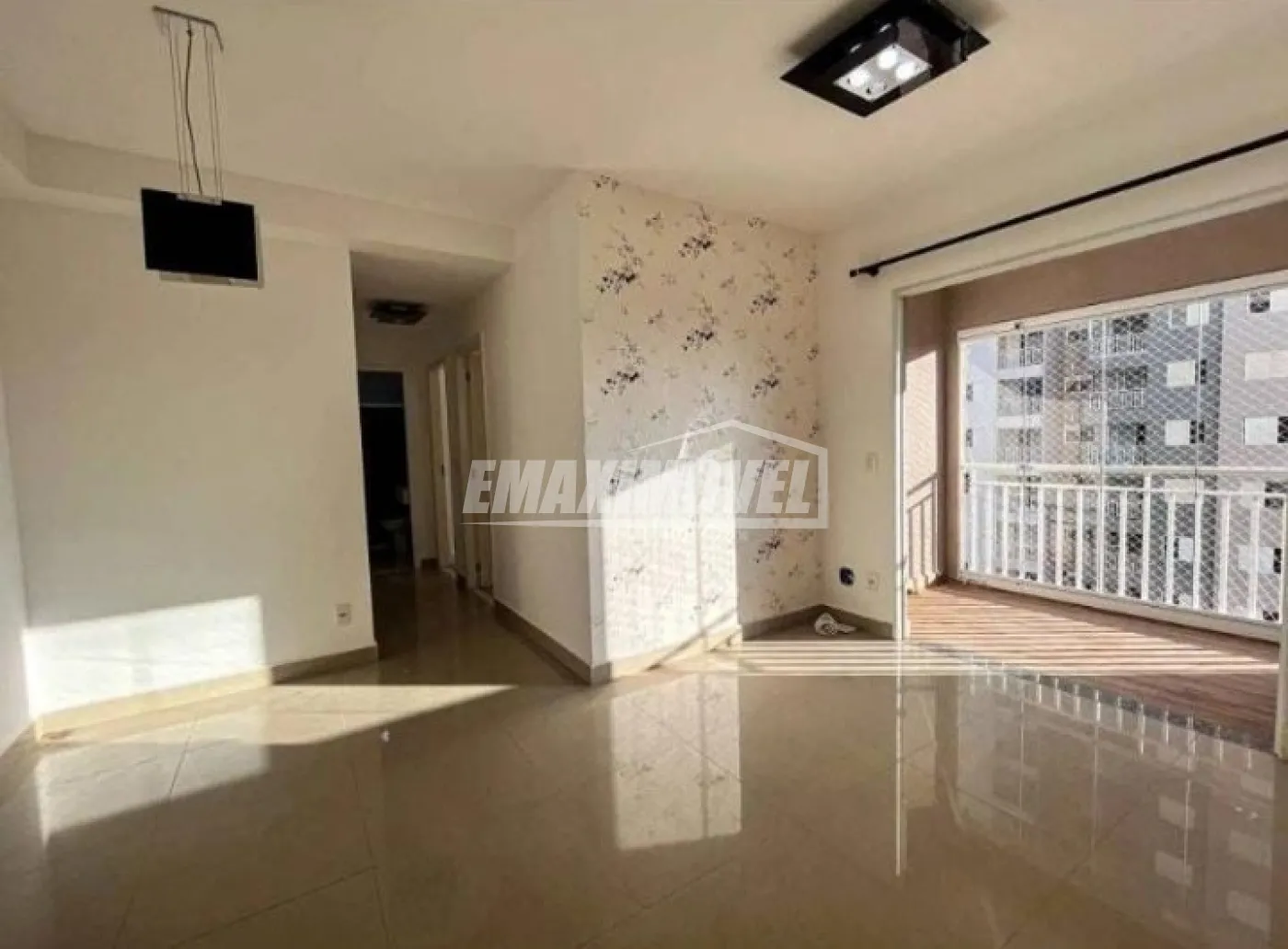 Comprar Apartamento / Padrão em Sorocaba R$ 450.000,00 - Foto 2