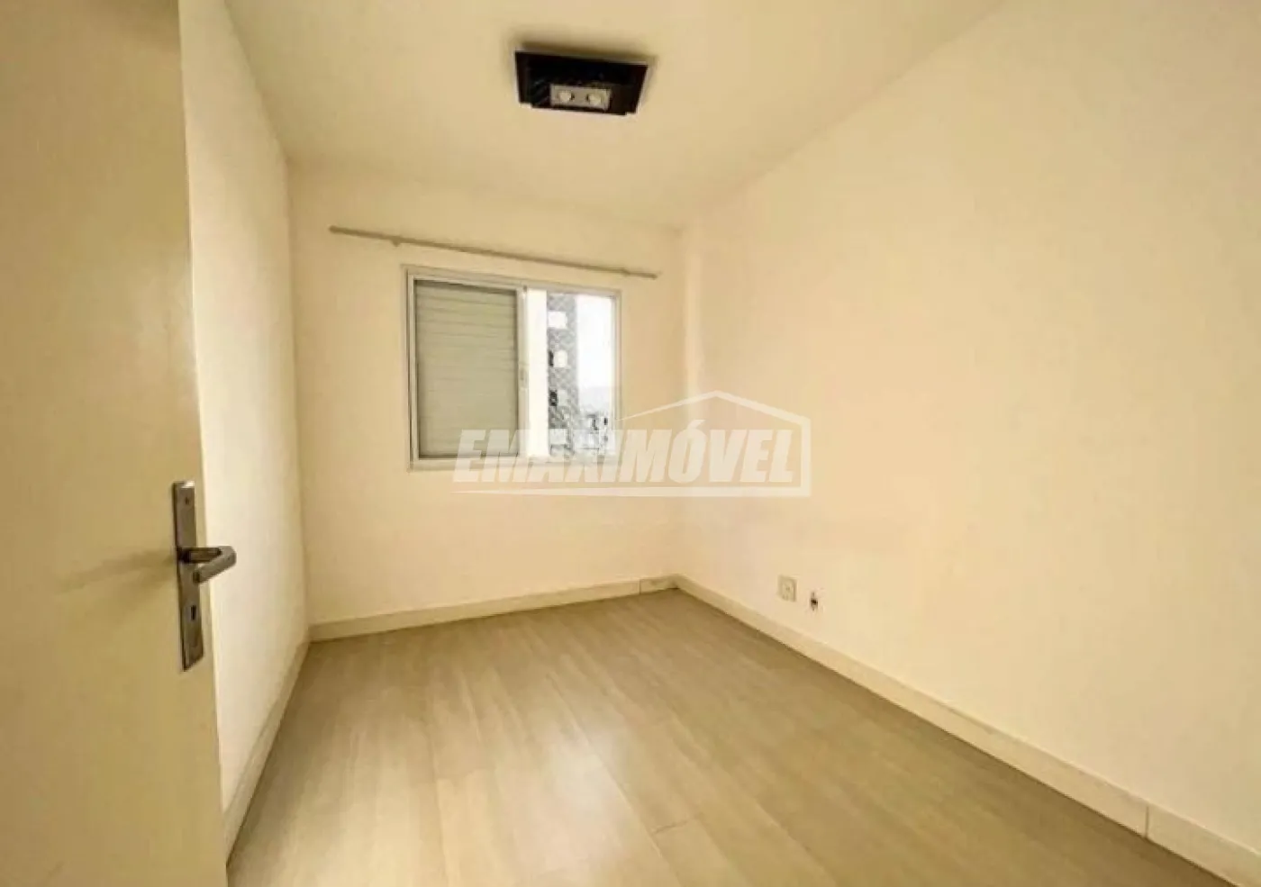 Comprar Apartamento / Padrão em Sorocaba R$ 450.000,00 - Foto 12